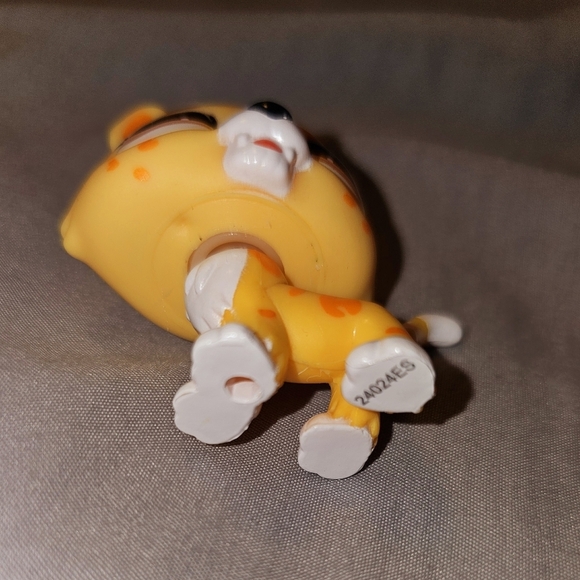 Leopard #51 Cat Littlest Pet Shop LPS G7 Series 1 Tiki Jungle Play Pack Toy - Picture 2 of 4